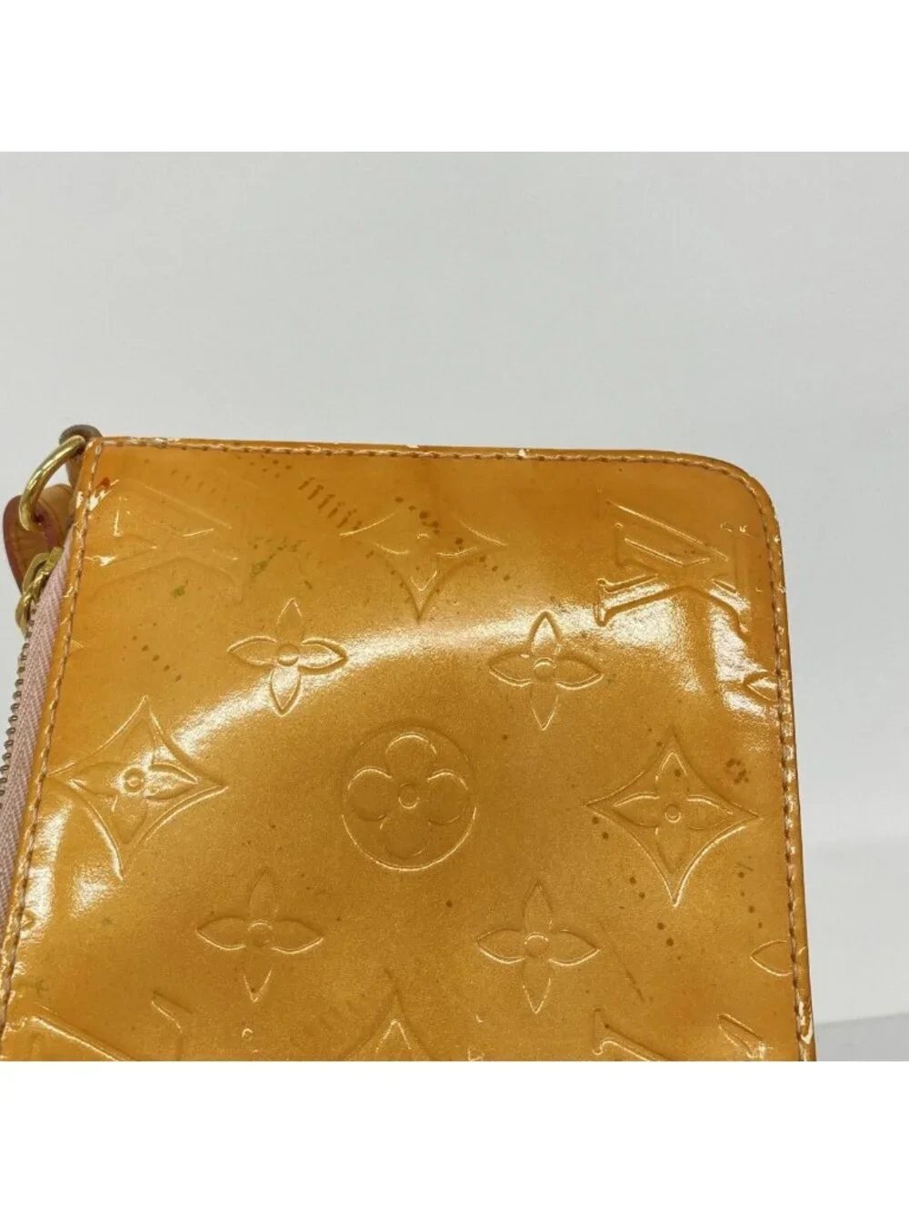 Louis Vuitton Pouch Vernis Lexington Marshmallow Pink